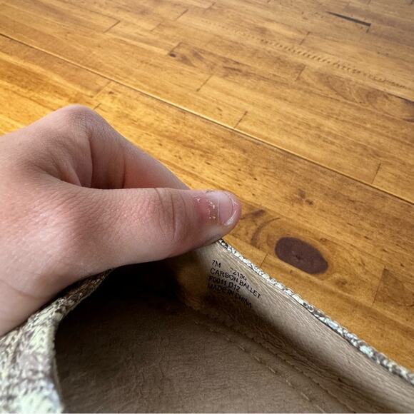 Frye Carson Ballet Flats Reptile Print Leather Flats Size 7 - Picture 7 of 7